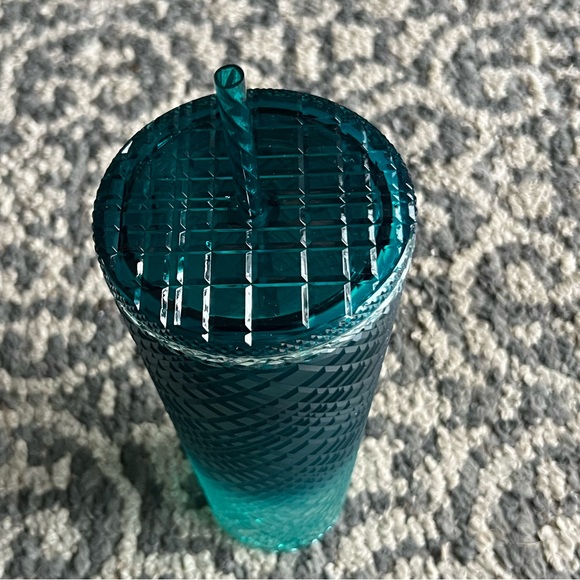 Starbucks 2023 Gradient Blue Grid Tumbler with Straw (24 oz) - Picture 4 of 4